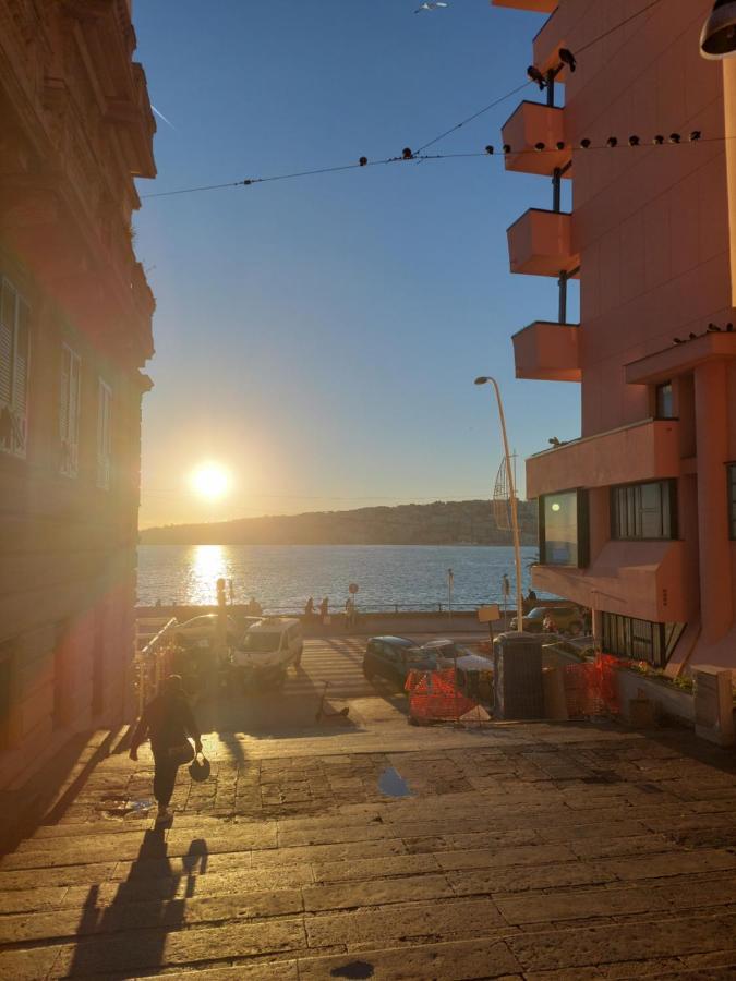 The Heart Of Naples - Neapolitana Apartment Екстериор снимка